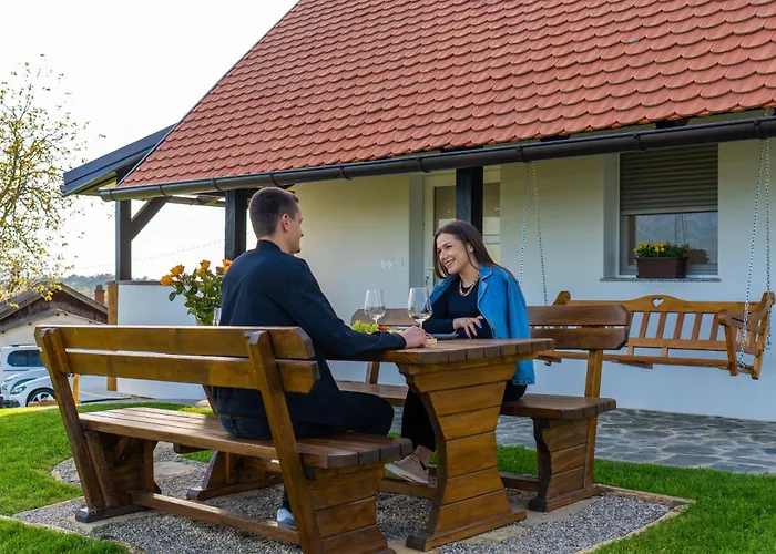 Weinspitz - Wellness House * Miklavz pri Ormozu